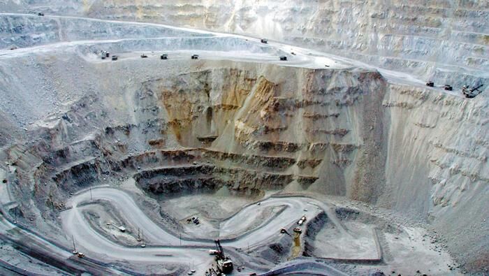 Innovaciones en la Minería: Avances en Biominería y Extracción